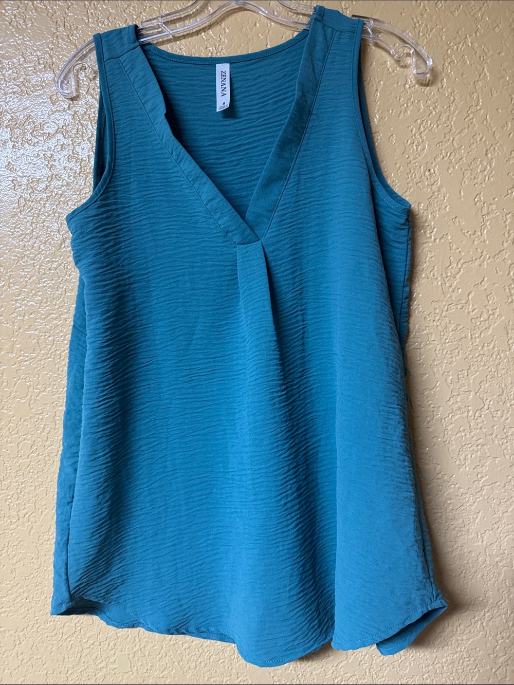 Zenana Outfitters Teal V-Neck Sleeveless Camisole
